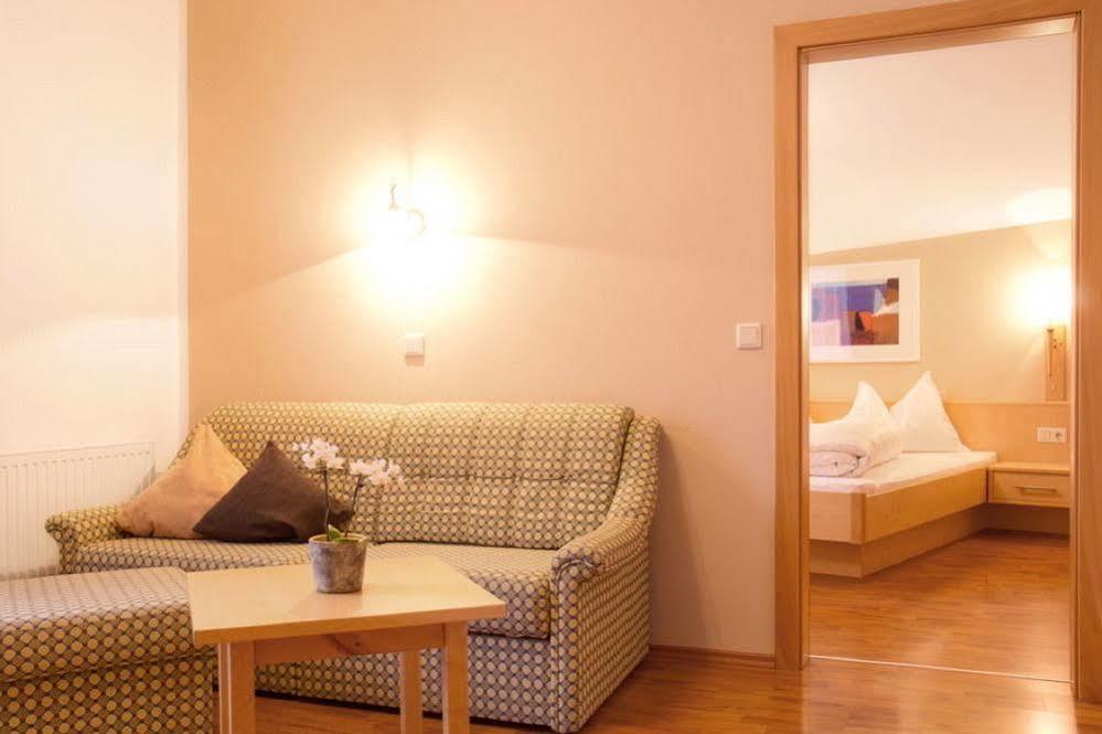 Sankt Johann Spa Suites & Apartments Prato allo Stelvio Exteriör bild